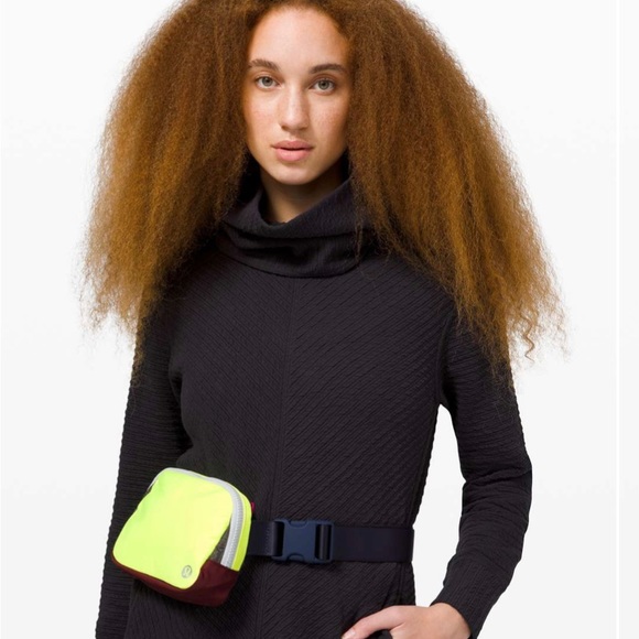 Lululemon Everywhere Belt Bag *1L, Highlight Yellow/Savannah/Army Green - NWT - Picture 8 of 11